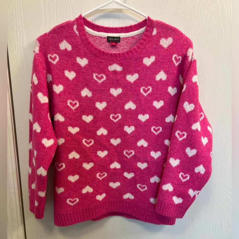 Vince Camuto Pink sweater with hearts, youth size XL Good condition.